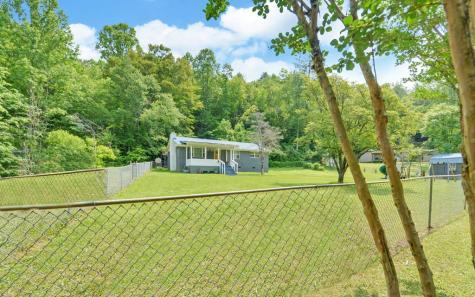 209 Vengeance Creek Road Marble NC 28905