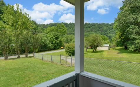 209 Vengeance Creek Road Marble NC 28905