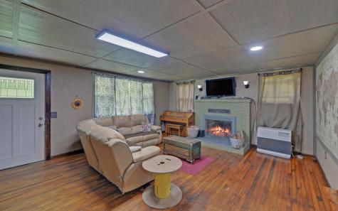 209 Vengeance Creek Road Marble NC 28905