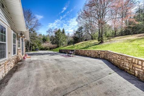 4868 Highway 325 Blairsville GA 30512