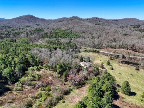 4868 Highway 325 Blairsville GA 30512