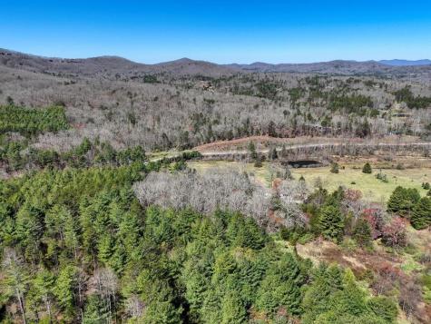4868 Highway 325 Blairsville GA 30512