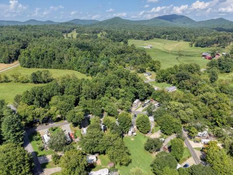 132 Moccasin Lane Blairsville GA 30512