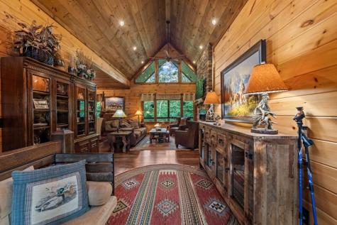 115 Brighton Way Mineral Bluff GA 30559