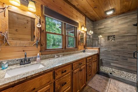 115 Brighton Way Mineral Bluff GA 30559
