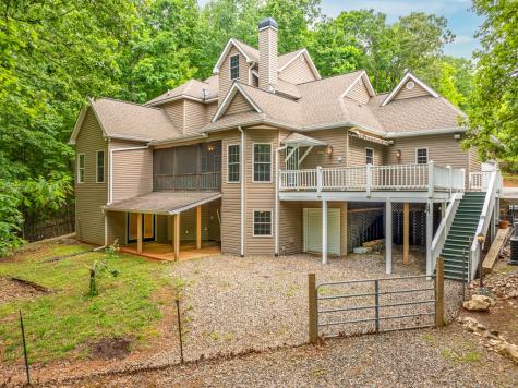 399 Hideaway Hills Road Blairsville GA 30512