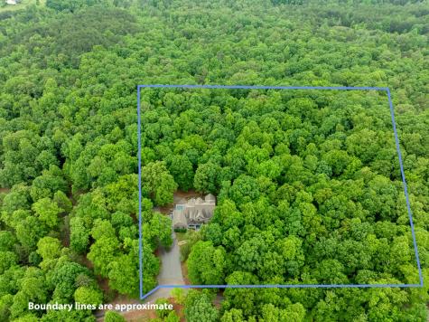 399 Hideaway Hills Road Blairsville GA 30512