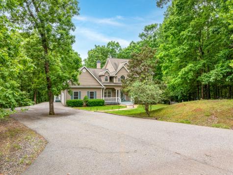 399 Hideaway Hills Road Blairsville GA 30512