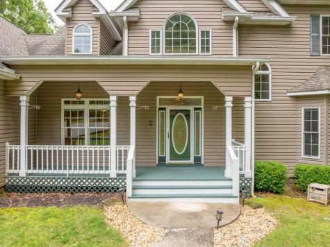 399 Hideaway Hills Road Blairsville GA 30512