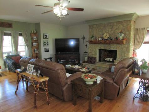 1979 Crooked Creek Connector Young Harris GA 30582