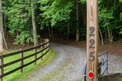 225 Cohutta Ranch Road Blue Ridge GA 30513