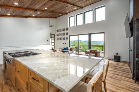 629 Peaks Drive Hayesville NC 28904