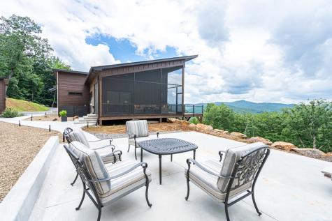 629 Peaks Drive Hayesville NC 28904