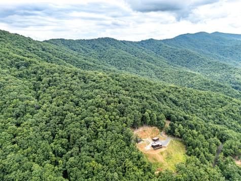 629 Peaks Drive Hayesville NC 28904