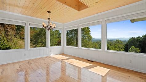 498 Old Dyer Drive Hayesville NC 28904