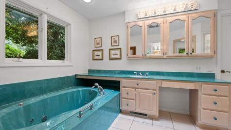498 Old Dyer Drive Hayesville NC 28904