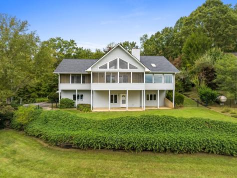 498 Old Dyer Drive Hayesville NC 28904