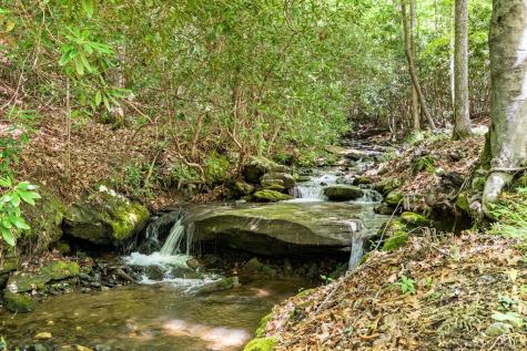 255 Stoney Brook Trail Hayesville NC 28904