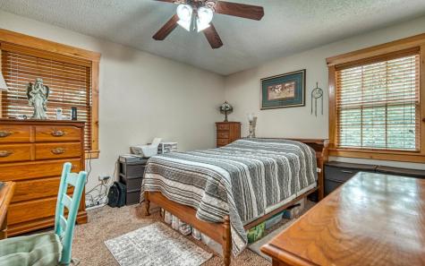 30 W Hills Drive Murphy NC 28906