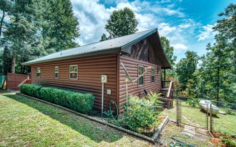 30 W Hills Drive Murphy NC 28906