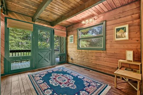 685 Cross Creek Mineral Bluff GA 30559