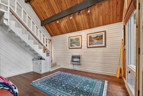 685 Cross Creek Mineral Bluff GA 30559