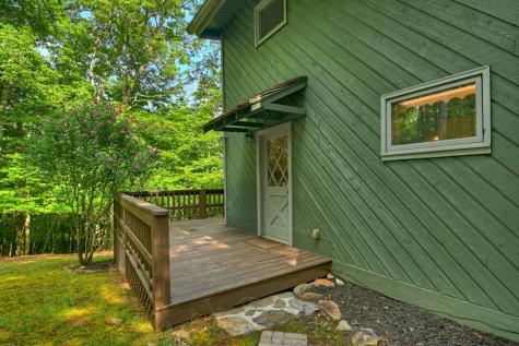 685 Cross Creek Mineral Bluff GA 30559