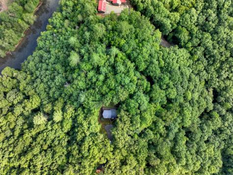 685 Cross Creek Mineral Bluff GA 30559