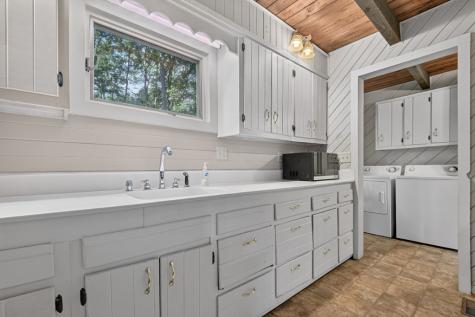 685 Cross Creek Mineral Bluff GA 30559