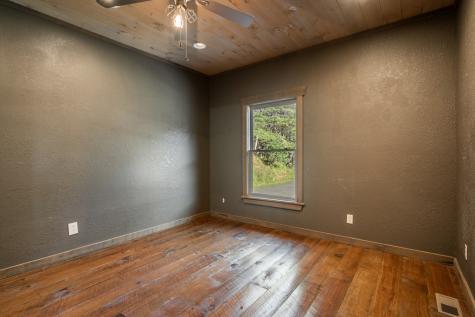 2637 River Road Mineral Bluff GA 30559