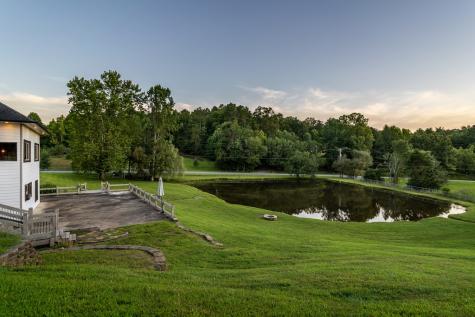 2637 River Road Mineral Bluff GA 30559