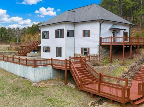 2637 River Road Mineral Bluff GA 30559