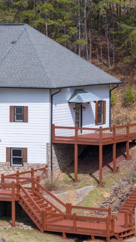 2637 River Road Mineral Bluff GA 30559
