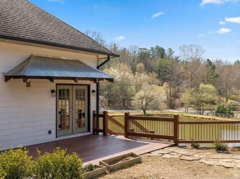 2637 River Road Mineral Bluff GA 30559