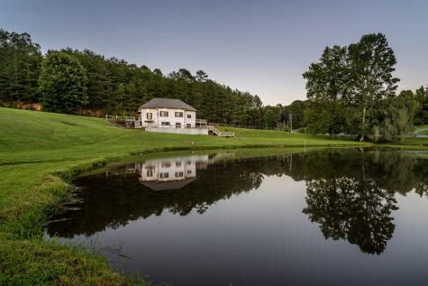 2637 River Road Mineral Bluff GA 30559