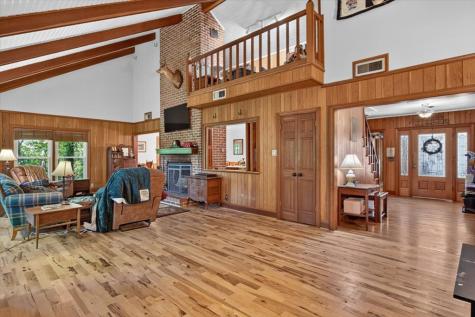 1965 E Highway 52 Ellijay GA 30536
