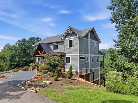 427 Ridge Peak View Blairsville GA 30512