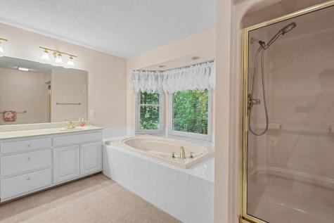 80 Thousand Oaks Road Blairsville GA 30512