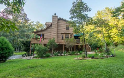 76 Watts Place N Blairsville GA 30512
