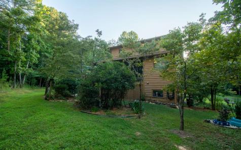 76 Watts Place N Blairsville GA 30512