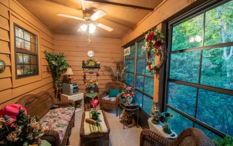76 Watts Place N Blairsville GA 30512