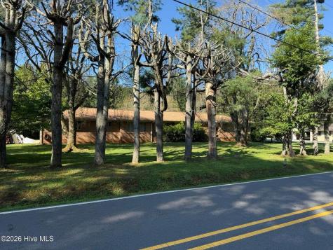 16 Hemlock Way Andrews NC 28901