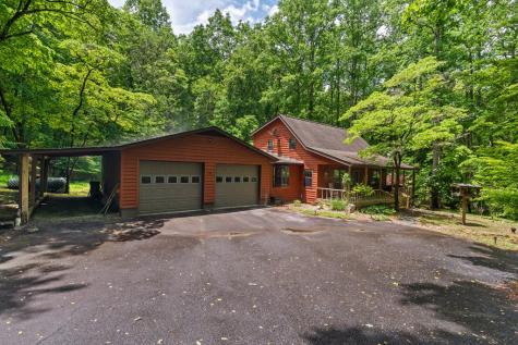 714 Pope Cove Trail Hayesville NC 28904