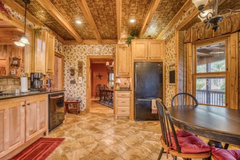 671 Stover Knob Trail Cherry Log GA 30513