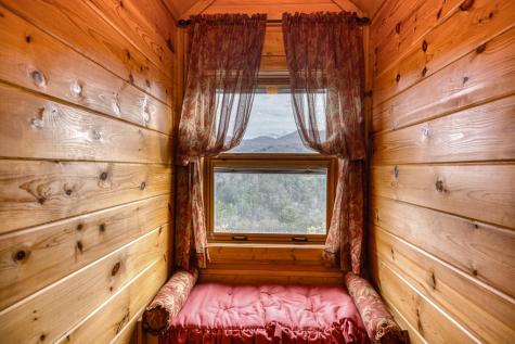 671 Stover Knob Trail Cherry Log GA 30513