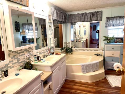 153 Rocking Chair Trail Hayesville NC 28904