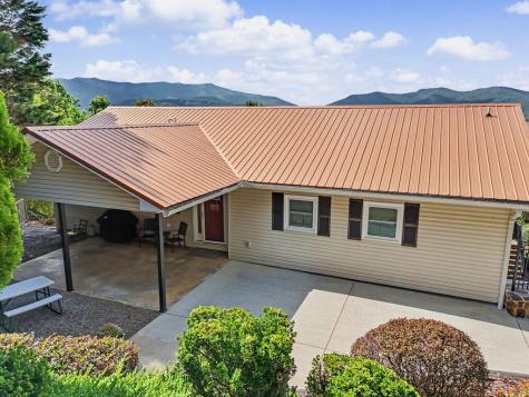 30 Chancey Ridge Drive Hiawassee GA 30546