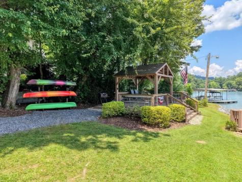 14 B Breezewood Village Hiawassee GA 30546