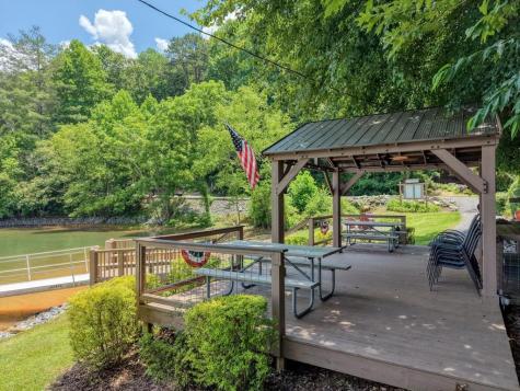 14 B Breezewood Village Hiawassee GA 30546