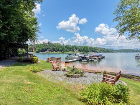 14 B Breezewood Village Hiawassee GA 30546